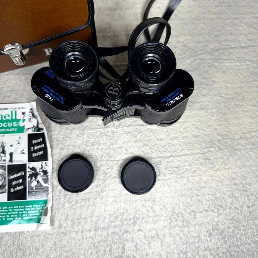 Bushnell‎ Insta-Focus Binoculars w Rare Hard Cover Jack In The Box Case Vintage